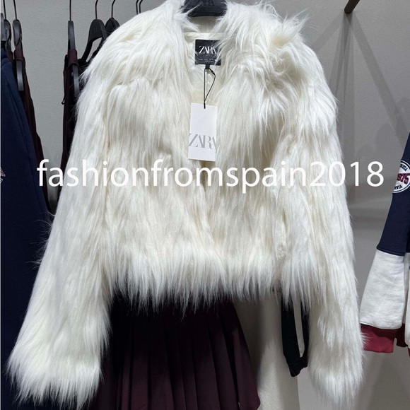 ZARA FAUX FUR JACKET BLOGGER FAV - Picture 6 of 12